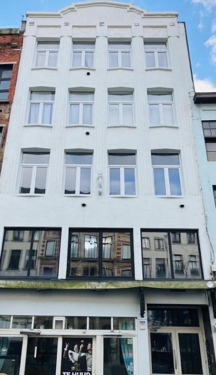 Bnb Hotel Suikernest Antuérpia Exterior foto